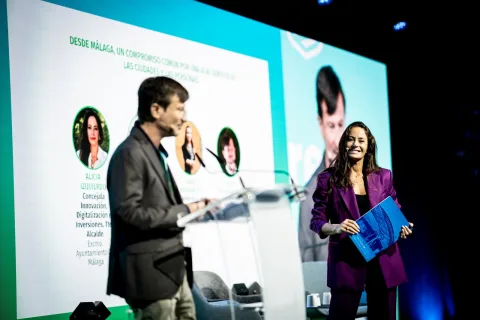 Imagen de la noticia: Málaga cierra el Congreso Smart City con una declaración sobre uso de IA en ciudades