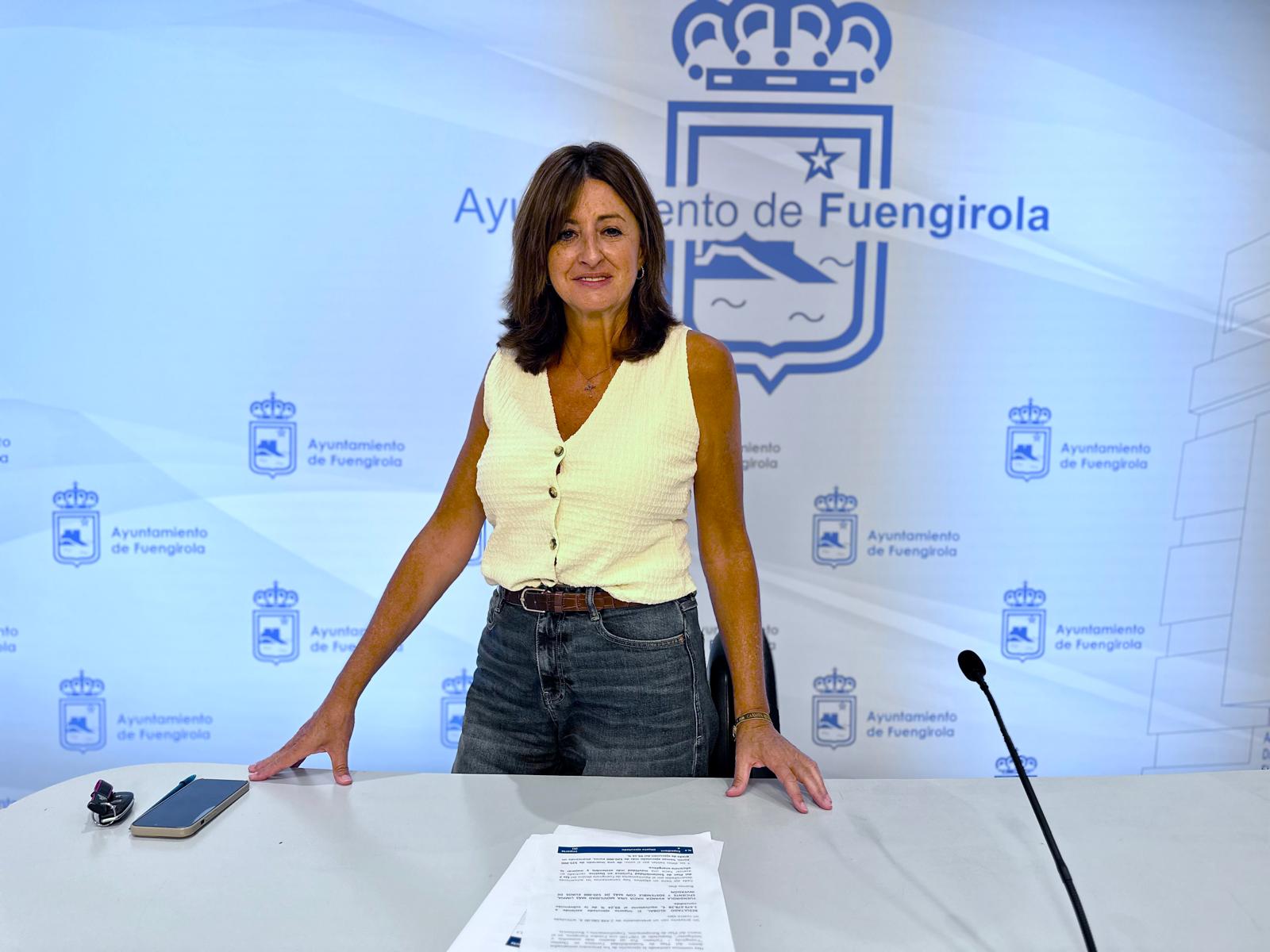 Imagen de la noticia: Fuengirola incorpora ocho vehículos eléctricos y una red de 80 bicicletas eléctricas