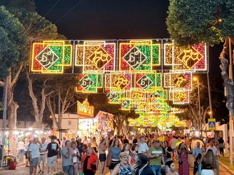 Imagen de la noticia: Torremolinos inaugura este viernes la Feria de San Miguel con el pregón de 'Los Pollones'