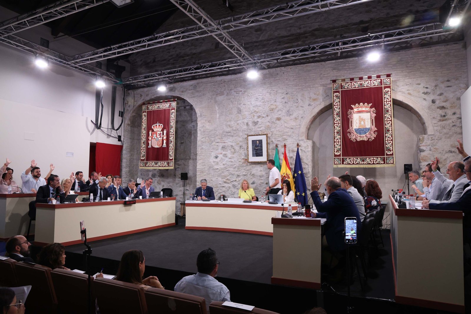 Imagen de la noticia: Marbella pide al Gobierno mejorar las pantallas acústicas de la A-7