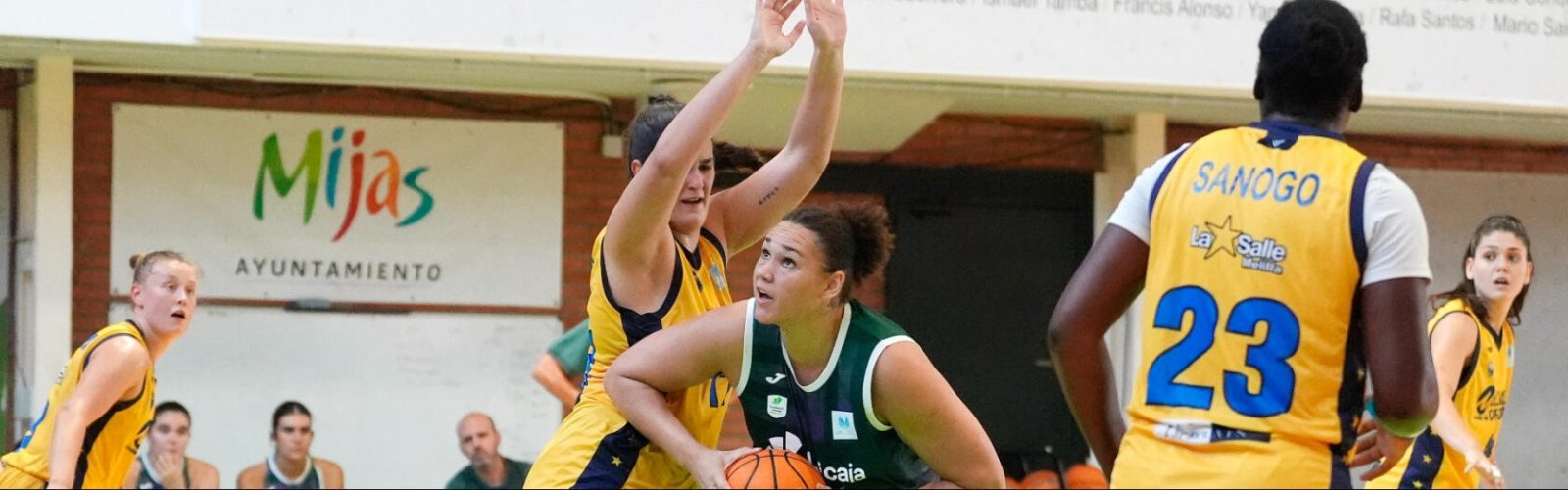 Imagen de la noticia: El Unicaja Mijas cae 54-74 ante el Melilla Ciudad del Deporte La Salle