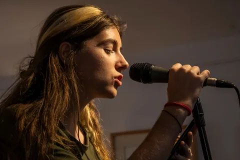 Imagen de la noticia: El Poetry Slam Malaka celebra diez años con Yolan Postigo y formato itinerante