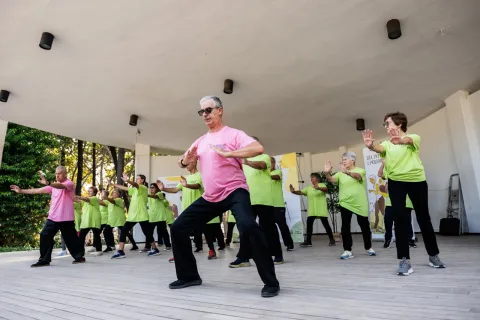 Imagen de la noticia: Málaga celebra una muestra de talleres por el Día de las Personas Mayores