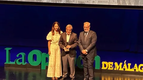 Imagen de la noticia: IBIMA recibe el Premio Salud de los Premios Málaga de La Opinión