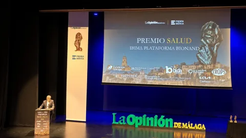 Imagen de la noticia: IBIMA recibe el Premio Salud de los Premios Málaga de La Opinión