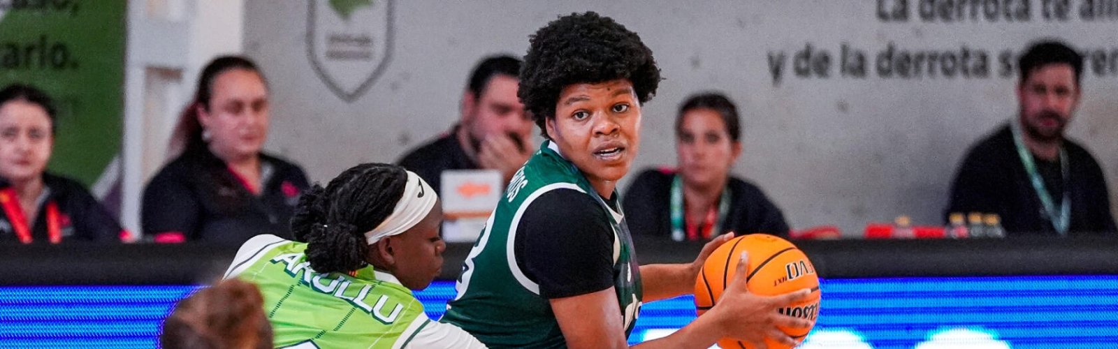 Imagen de la noticia: El Unicaja Mijas cae ante el Joventut Badalona en su estreno en casa (66-76)