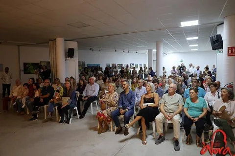 Imagen de la noticia: Álora expone 135 obras de sus artistas independientes hasta el 30 de octubre