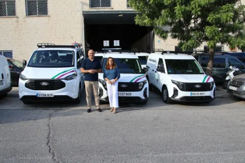 Imagen de la noticia: Alhaurín el Grande incorpora seis vehículos nuevos a los Servicios Operativos