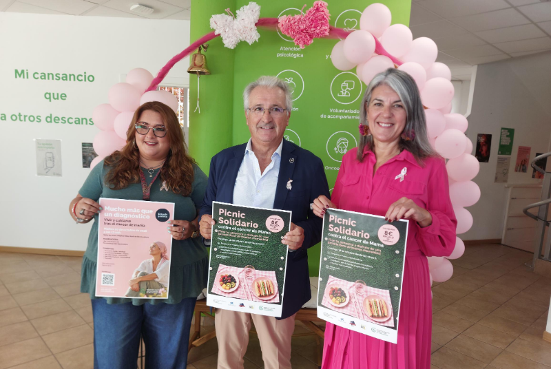 Imagen de la noticia: Benalmádena celebra el Mes del Cáncer de Mama con un picnic solidario y mesas informativas
