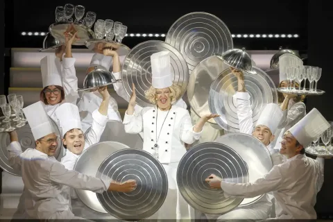 Image for the story: La Cubana premieres in Málaga its comedy «La cuisine de ma cousine» from November 25 to December 15