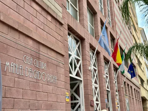 Imagen de la noticia: Fuengirola retoma las clases de la Casa de la Cultura para acceder a la universidad y a FP