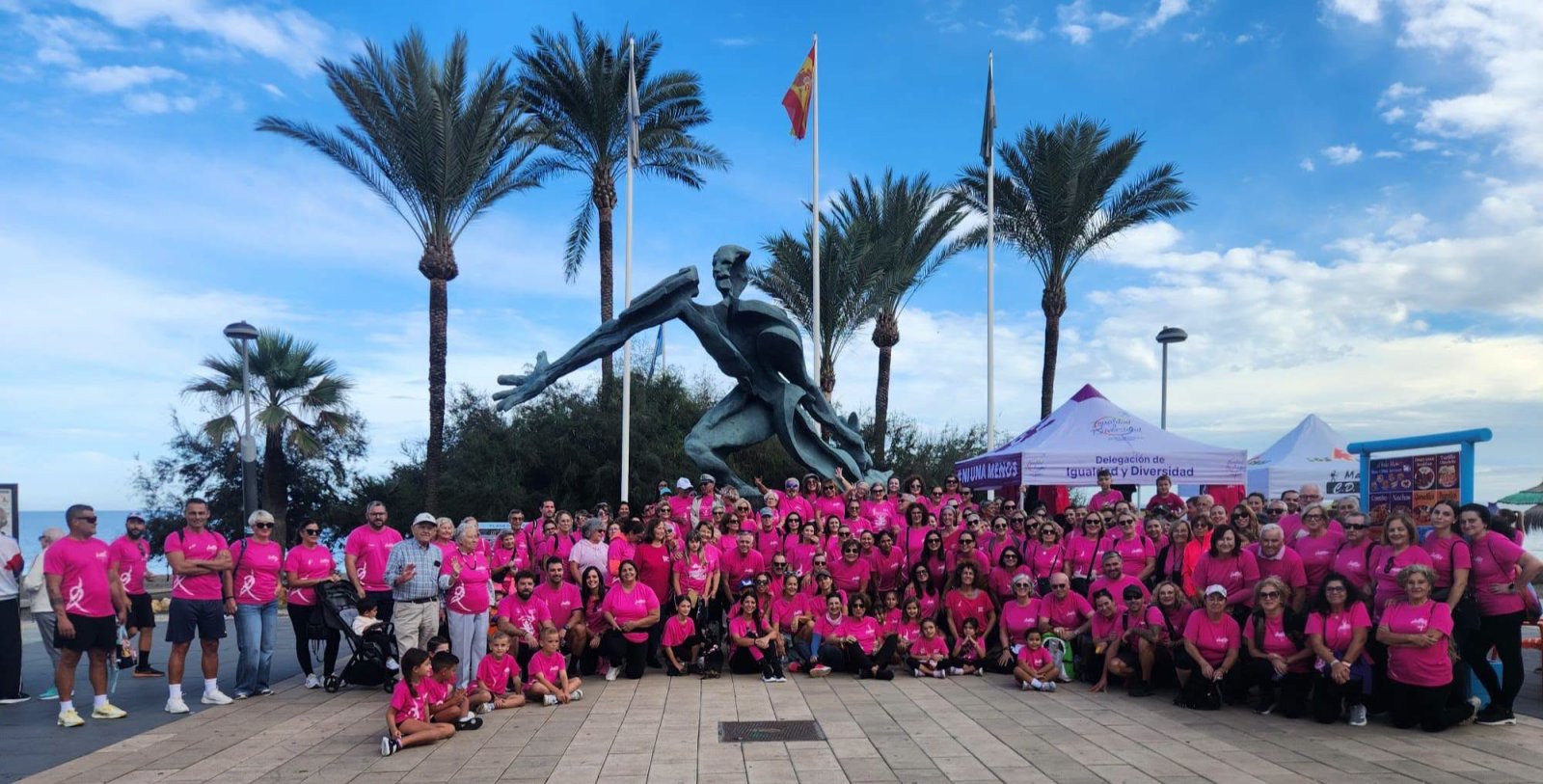 Imagen de la noticia: Manilva celebra su tercera marcha solidaria contra el cáncer de mama
