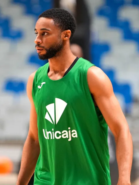 Imagen de la noticia: El Unicaja juega este martes en Pardubice su primer partido en la República Checa