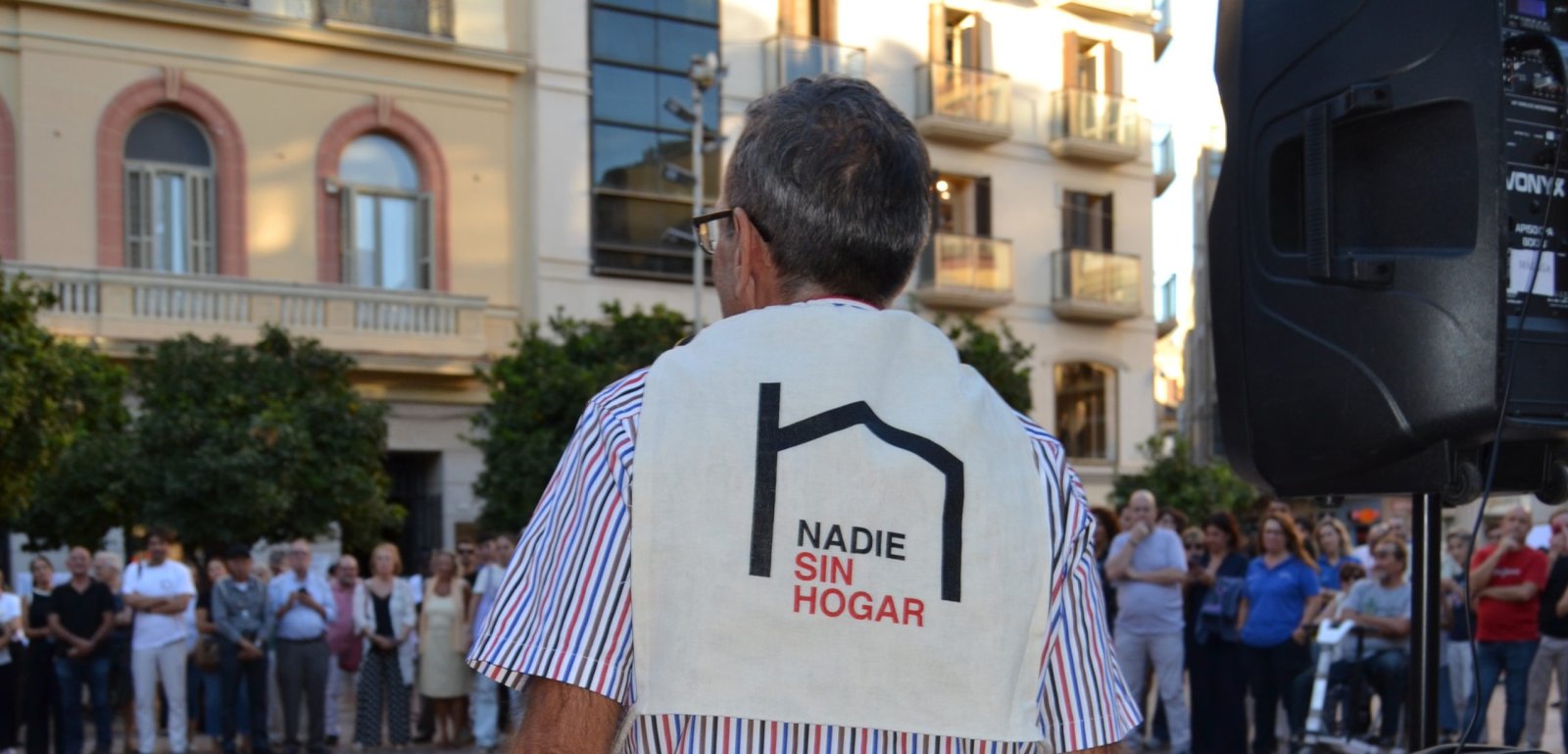 Imagen de la noticia: Cáritas lleva a la calle la realidad de las personas sin hogar con actos en Málaga, Ronda, Churriana y Fuengirola
