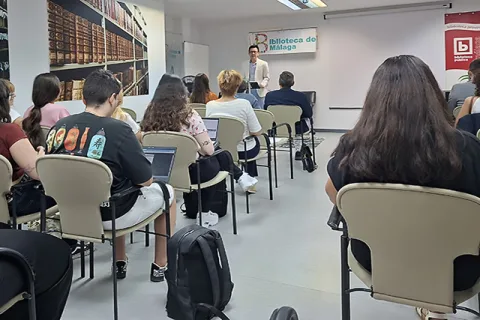 Imagen de la noticia: La UMA reúne a especialistas en lexicografía en las VI Jornadas Malacitanas sobre Diccionarios