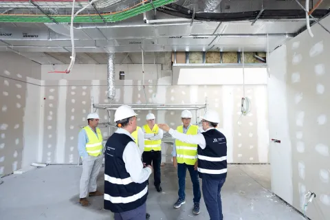 Imagen de la noticia: El nuevo parque de bomberos de Rincón de la Victoria roza el 80% de ejecución