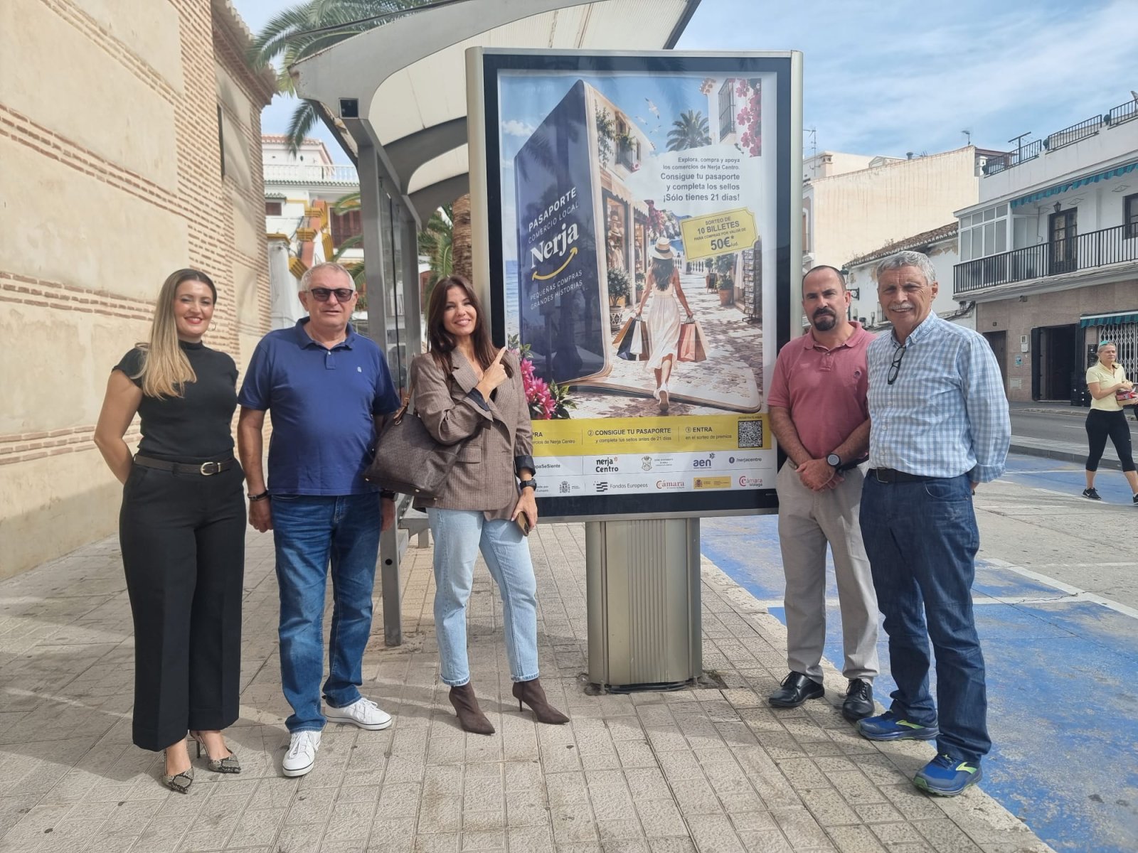 Imagen de la noticia: Nerja reparte diez premios de 50 euros entre quienes compren en 40 comercios locales