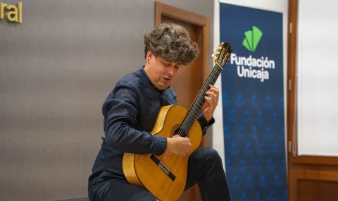 Imagen de la noticia: Samuel Diz lleva a Ronda un concierto sobre la guitarra y la Generación del 27