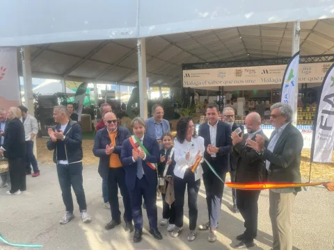 Imagen de la noticia: Impulsa Axarquía inaugura la feria FIAX en Vélez-Málaga