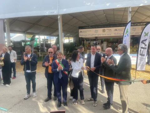 Imagen de la noticia: Impulsa Axarquía inaugura la feria FIAX en Vélez-Málaga