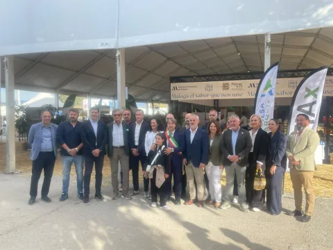 Imagen de la noticia: Impulsa Axarquía inaugura la feria FIAX en Vélez-Málaga
