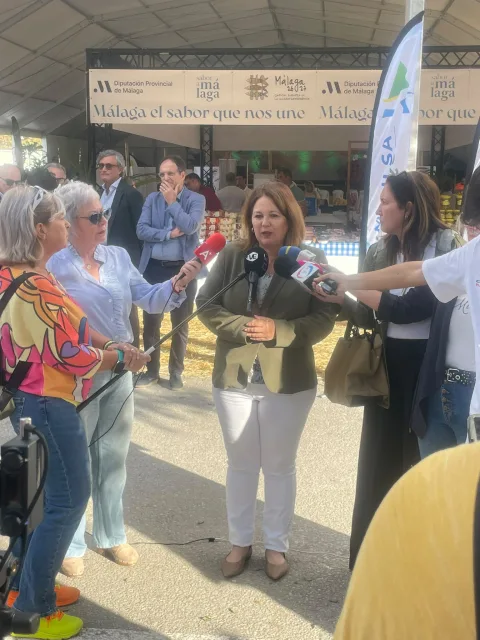 Imagen de la noticia: Impulsa Axarquía inaugura la feria FIAX en Vélez-Málaga