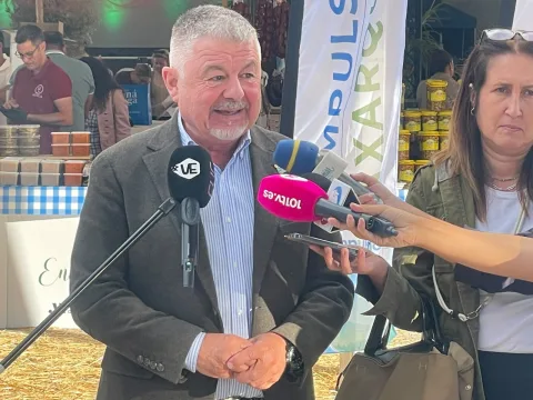 Imagen de la noticia: Impulsa Axarquía inaugura la feria FIAX en Vélez-Málaga