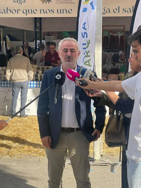 Imagen de la noticia: Impulsa Axarquía inaugura la feria FIAX en Vélez-Málaga