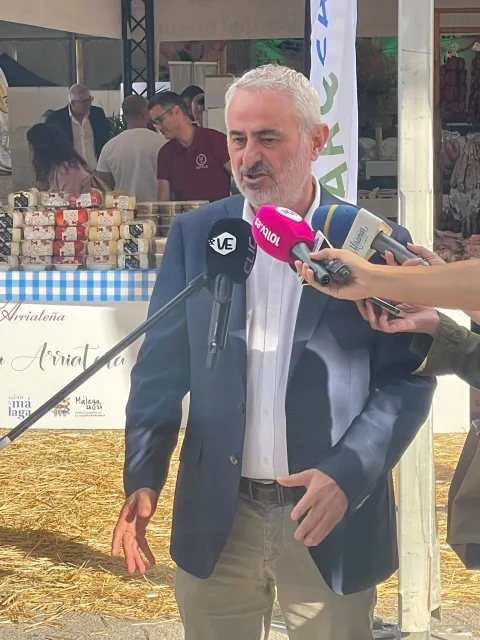 Imagen de la noticia: Impulsa Axarquía inaugura la feria FIAX en Vélez-Málaga