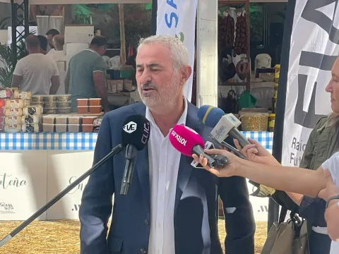 Imagen de la noticia: Impulsa Axarquía inaugura la feria FIAX en Vélez-Málaga