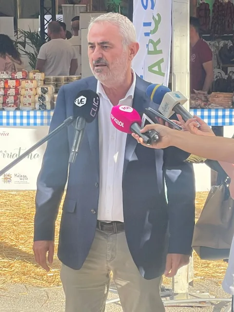 Imagen de la noticia: Impulsa Axarquía inaugura la feria FIAX en Vélez-Málaga