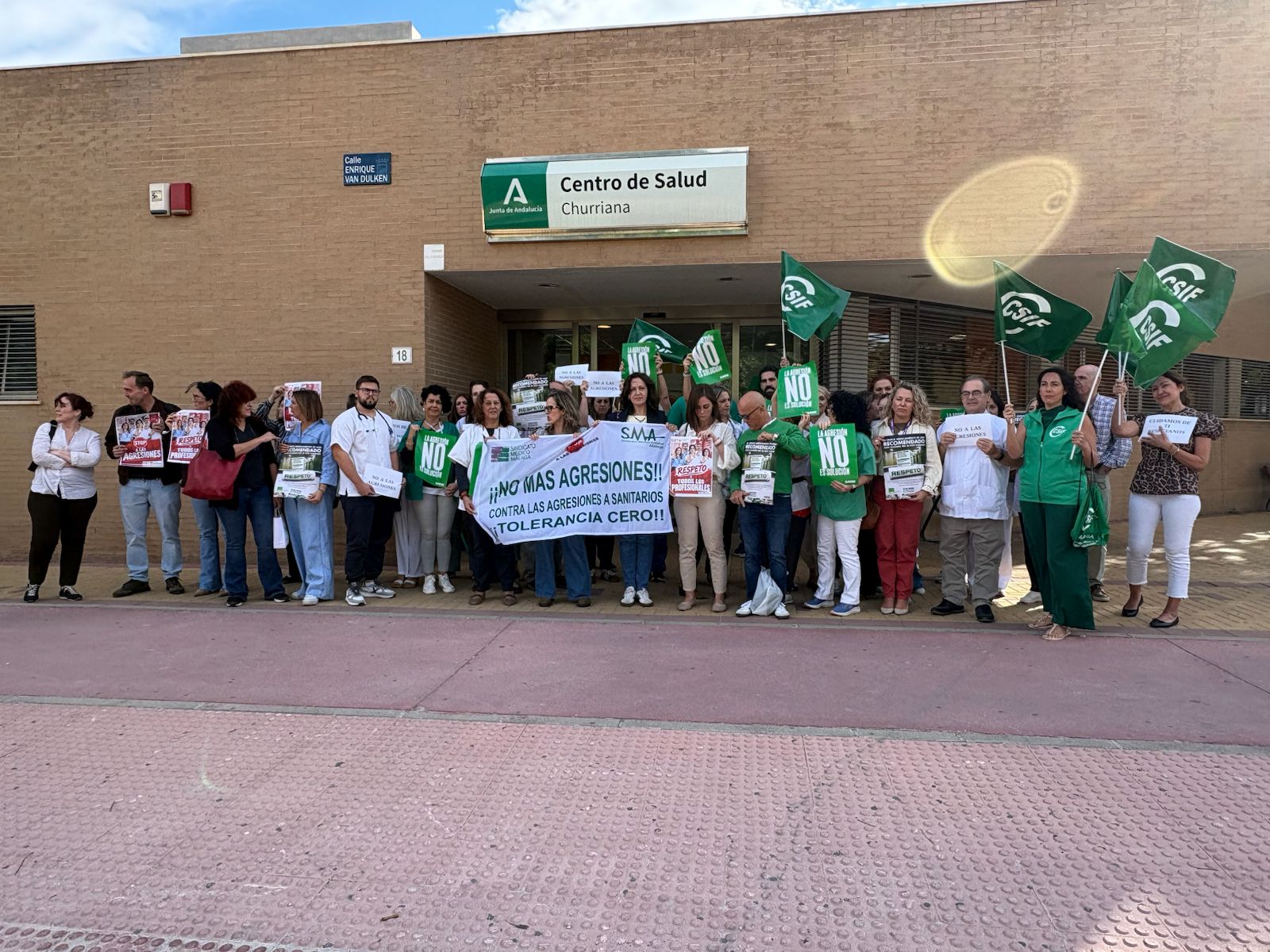 Imagen de la noticia: Insultos y amenazas a dos sanitarias en el centro de salud Churriana