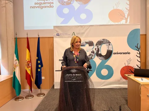 Imagen de la noticia: La Junta subraya su diálogo con las cofradías ante los retos del sector pesquero