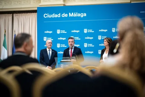 Imagen de la noticia: Málaga convoca 226 plazas de empleo público para 2026