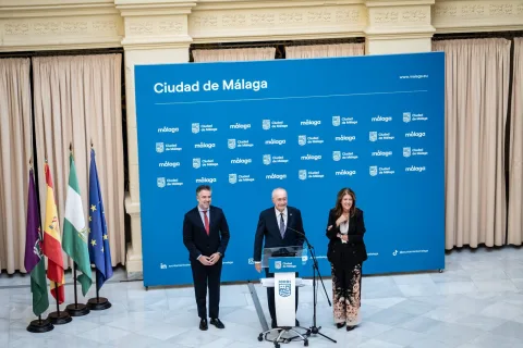 Imagen de la noticia: Málaga convoca 226 plazas de empleo público para 2026