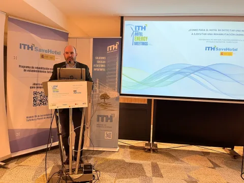 Imagen de la noticia: Los hoteles de la Costa del Sol estudian cómo recortar su factura energética