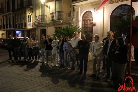 Imagen de la noticia: Álora se suma al minuto de silencio por las víctimas de Urda