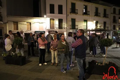 Imagen de la noticia: Álora se suma al minuto de silencio por las víctimas de Urda