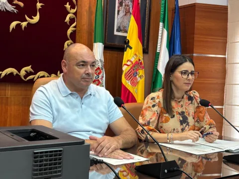 Imagen de la noticia: 225 personas cubrirán las 25 mesas electorales del 29-N en Alhaurín el Grande